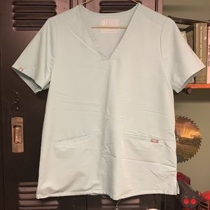 Figs sea glass large scrub top casma